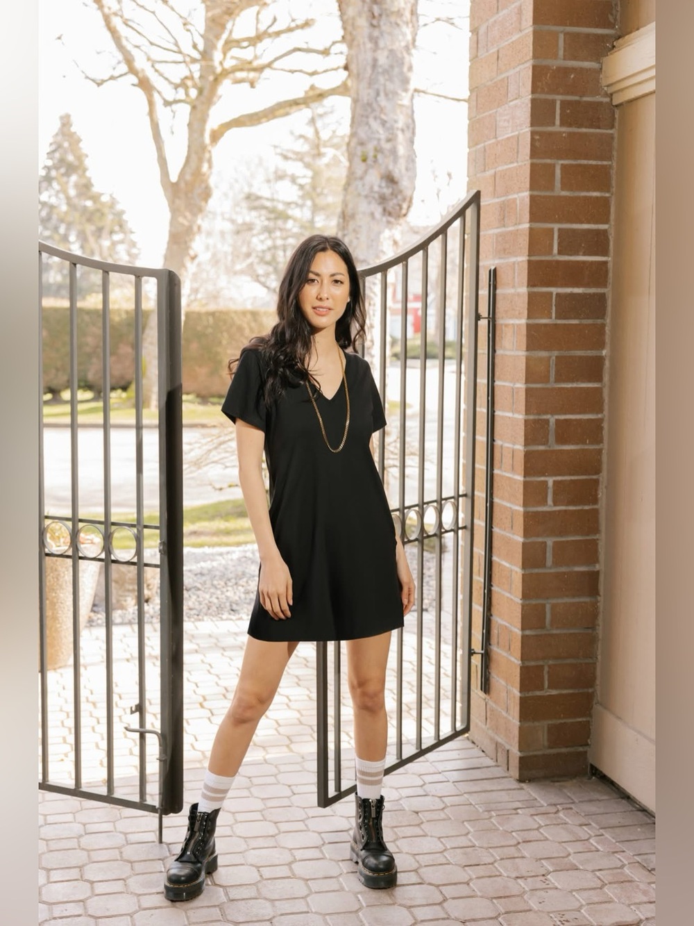🇨🇦SMASH + TESS - The Sunday Shorty Dress in Black. Has pockets. Small